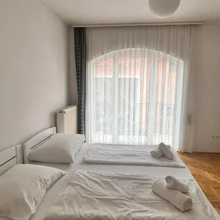 Apartament Fonix 2 Privat Apartman