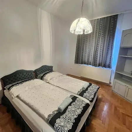 Fonix 2 Privat Apartman * Héviz