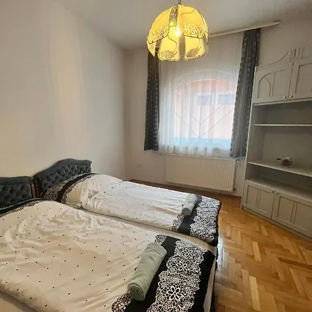 Fonix 2 Privat Apartman * Héviz